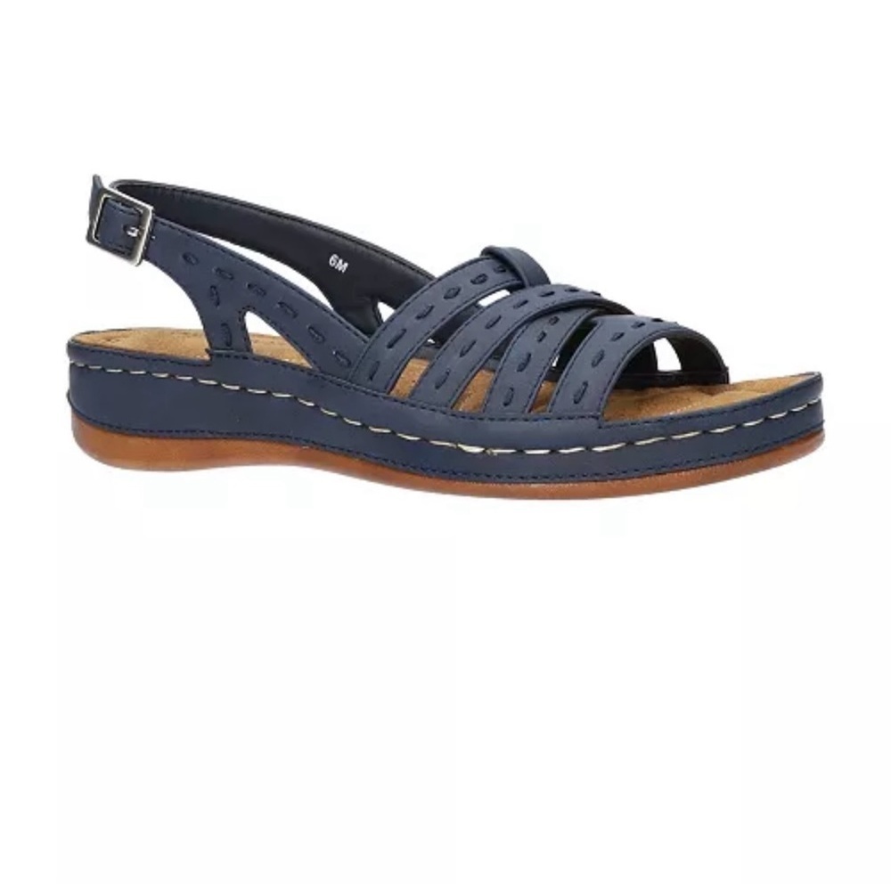 NWT Easy Street
Women's Kehlani Sandals